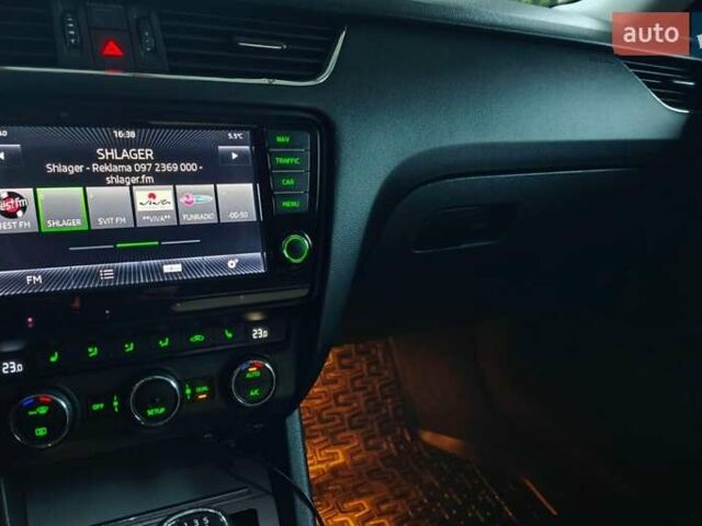 Черный Шкода Октавия, объемом двигателя 1.6 л и пробегом 343 тыс. км за 10000 $, фото 22 на Automoto.ua