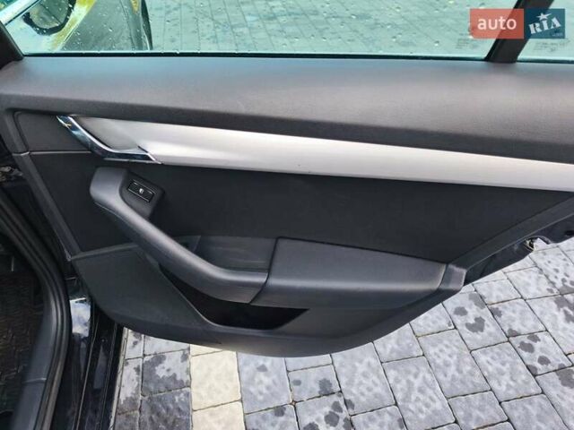 Чорний Шкода Октавія, об'ємом двигуна 1.6 л та пробігом 260 тис. км за 11300 $, фото 39 на Automoto.ua