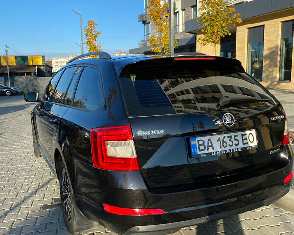 Чорний Шкода Октавія, об'ємом двигуна 1.6 л та пробігом 216 тис. км за 9500 $, фото 11 на Automoto.ua