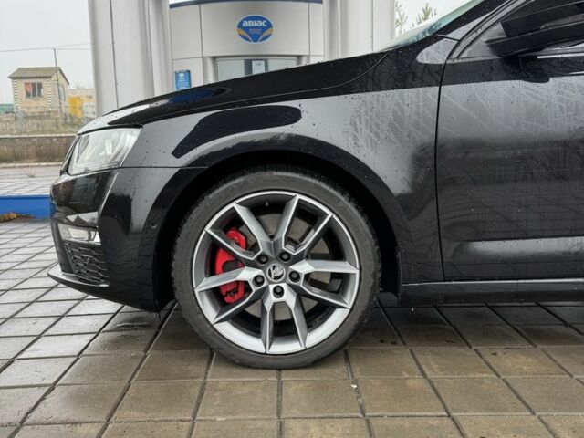 Чорний Шкода Октавія, об'ємом двигуна 2 л та пробігом 187 тис. км за 13700 $, фото 16 на Automoto.ua