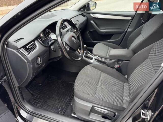 Черный Шкода Октавия, объемом двигателя 1.6 л и пробегом 278 тыс. км за 10600 $, фото 12 на Automoto.ua