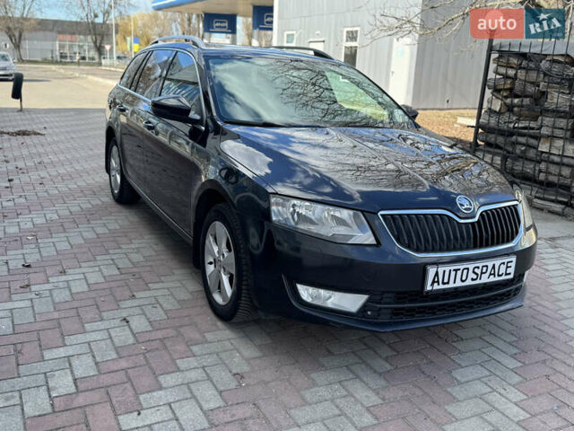 Черный Шкода Октавия, объемом двигателя 1.97 л и пробегом 259 тыс. км за 11500 $, фото 1 на Automoto.ua