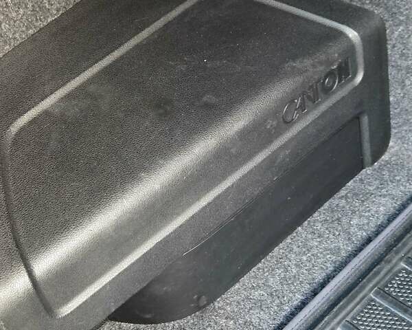 Черный Шкода Октавия, объемом двигателя 1.97 л и пробегом 231 тыс. км за 14500 $, фото 7 на Automoto.ua