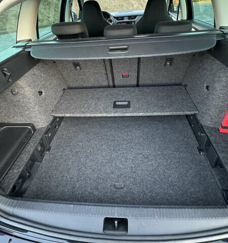 Черный Шкода Октавия, объемом двигателя 1.6 л и пробегом 275 тыс. км за 12450 $, фото 15 на Automoto.ua