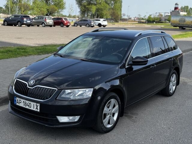 Черный Шкода Октавия, объемом двигателя 2 л и пробегом 259 тыс. км за 10500 $, фото 2 на Automoto.ua