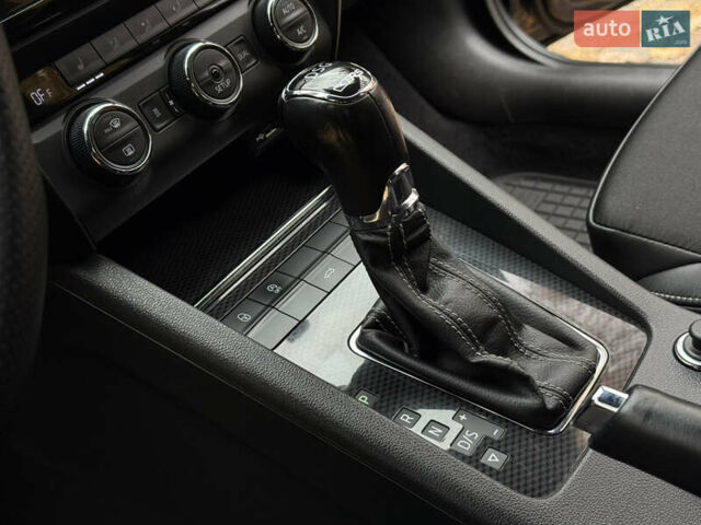 Шкода Октавія 2015 у Дрогобичі на Automoto.ua Чорний Шкода Октавія, об'ємом двигуна 2 л та пробігом 220 тис. км за 14699 $, фото 120 на Automoto.ua