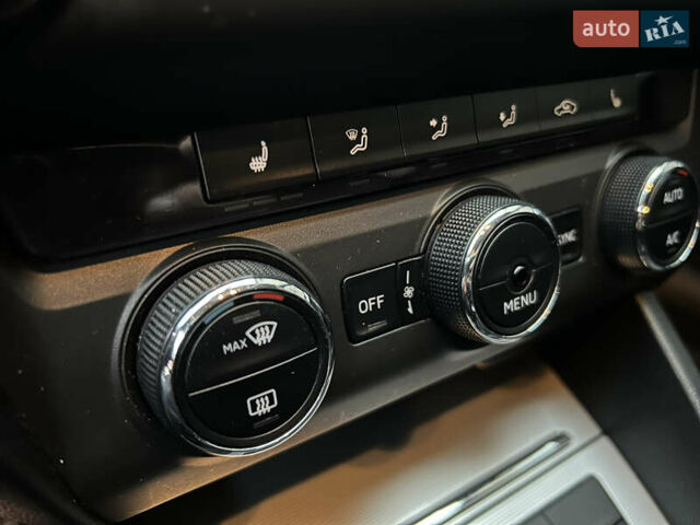 Шкода Октавия 2015 в Харькове на Automoto.ua Черный Шкода Октавия, объемом двигателя 1.6 л и пробегом 254 тыс. км за 11500 $, фото 25 на Automoto.ua