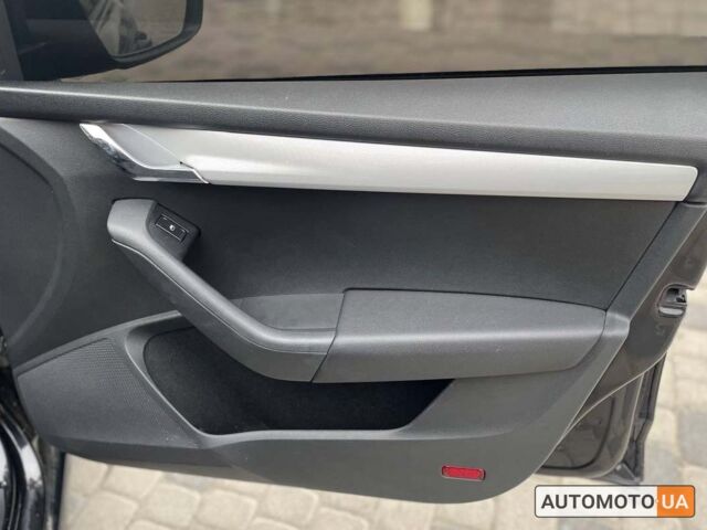 Чорний Шкода Октавія, об'ємом двигуна 1.6 л та пробігом 310 тис. км за 9600 $, фото 22 на Automoto.ua