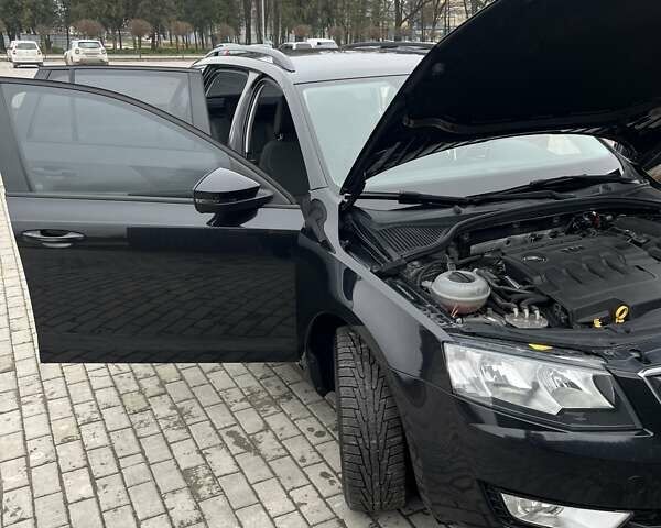 Черный Шкода Октавия, объемом двигателя 1.6 л и пробегом 260 тыс. км за 12300 $, фото 15 на Automoto.ua
