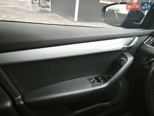 Черный Шкода Октавия, объемом двигателя 1.6 л и пробегом 290 тыс. км за 11700 $, фото 37 на Automoto.ua