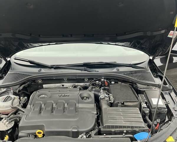 Черный Шкода Октавия, объемом двигателя 1.6 л и пробегом 260 тыс. км за 12300 $, фото 16 на Automoto.ua