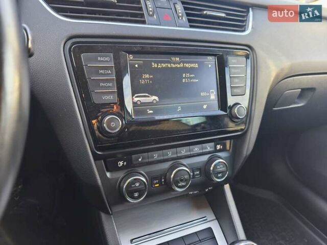 Чорний Шкода Октавія, об'ємом двигуна 1.6 л та пробігом 260 тис. км за 11300 $, фото 42 на Automoto.ua