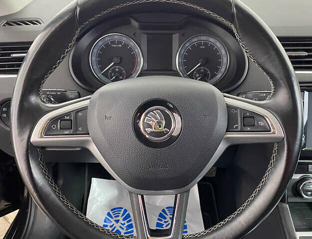 Чорний Шкода Октавія, об'ємом двигуна 1.6 л та пробігом 221 тис. км за 12250 $, фото 7 на Automoto.ua