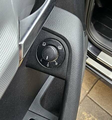 Черный Шкода Октавия, объемом двигателя 1.6 л и пробегом 206 тыс. км за 12000 $, фото 31 на Automoto.ua