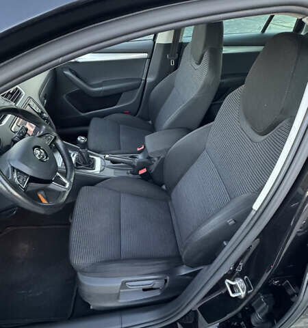 Черный Шкода Октавия, объемом двигателя 1.6 л и пробегом 275 тыс. км за 12450 $, фото 22 на Automoto.ua