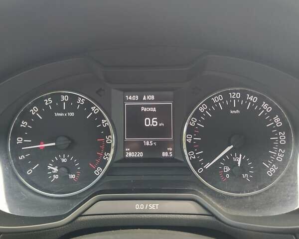 Черный Шкода Октавия, объемом двигателя 1.6 л и пробегом 280 тыс. км за 11000 $, фото 20 на Automoto.ua