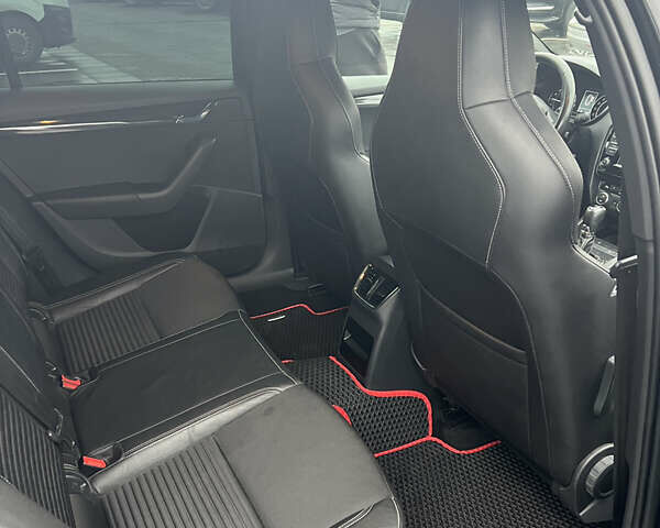 Черный Шкода Октавия, объемом двигателя 1.98 л и пробегом 220 тыс. км за 15200 $, фото 3 на Automoto.ua