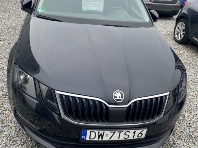 Чорний Шкода Октавія, об'ємом двигуна 2 л та пробігом 170 тис. км за 5200 $, фото 9 на Automoto.ua