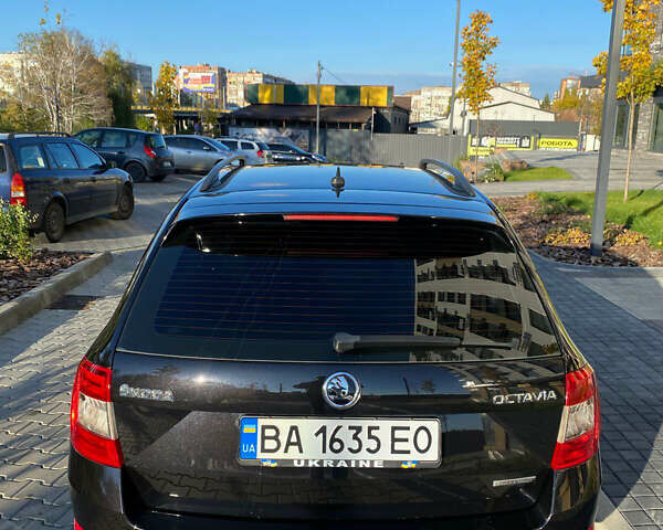 Чорний Шкода Октавія, об'ємом двигуна 1.6 л та пробігом 216 тис. км за 9500 $, фото 10 на Automoto.ua