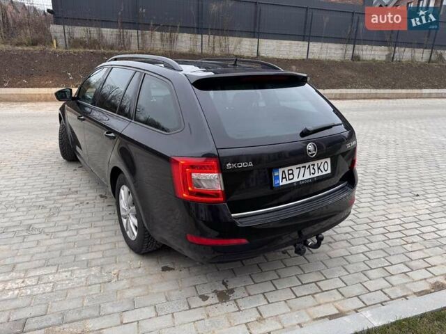 Черный Шкода Октавия, объемом двигателя 1.6 л и пробегом 278 тыс. км за 10600 $, фото 5 на Automoto.ua