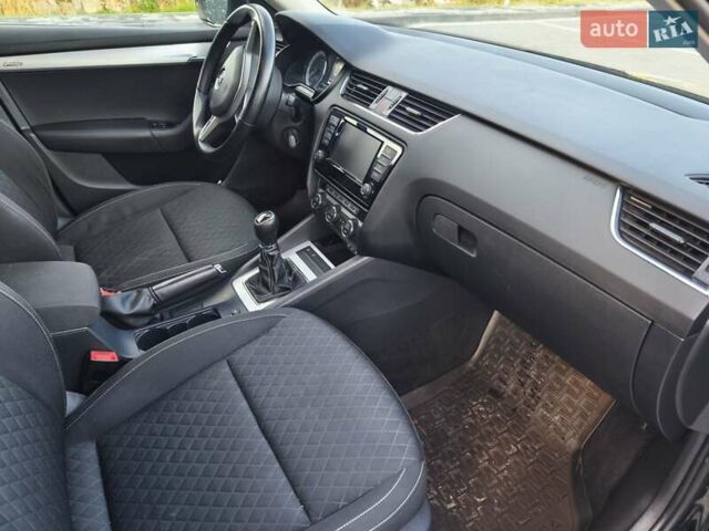 Чорний Шкода Октавія, об'ємом двигуна 1.6 л та пробігом 260 тис. км за 11300 $, фото 28 на Automoto.ua