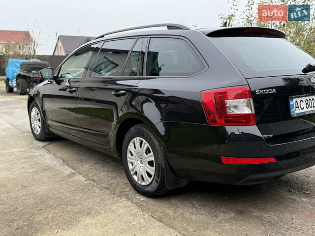 Черный Шкода Октавия, объемом двигателя 1.6 л и пробегом 285 тыс. км за 10800 $, фото 4 на Automoto.ua