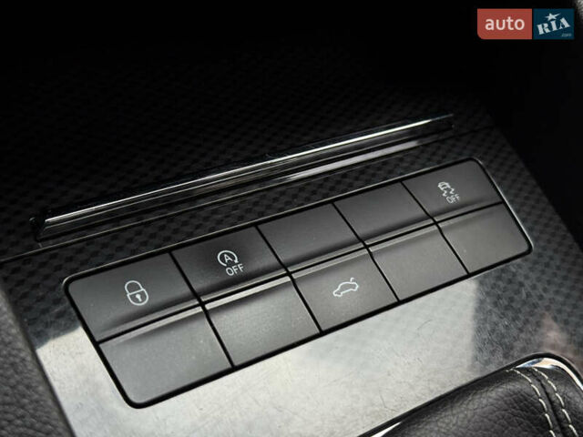 Шкода Октавія 2015 у Дрогобичі на Automoto.ua Чорний Шкода Октавія, об'ємом двигуна 2 л та пробігом 220 тис. км за 14699 $, фото 114 на Automoto.ua