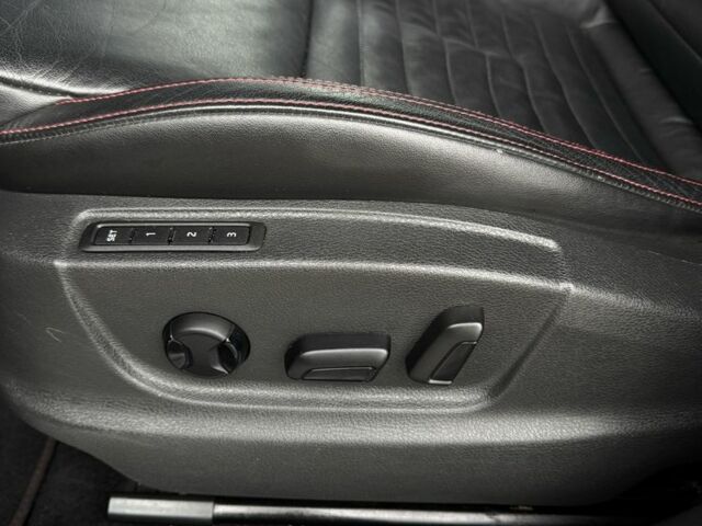 Чорний Шкода Октавія, об'ємом двигуна 2 л та пробігом 187 тис. км за 13700 $, фото 6 на Automoto.ua