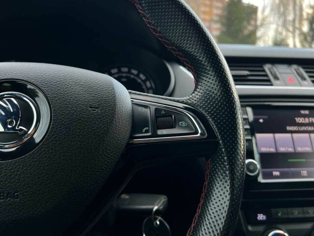 Черный Шкода Октавия, объемом двигателя 2 л и пробегом 191 тыс. км за 12999 $, фото 12 на Automoto.ua