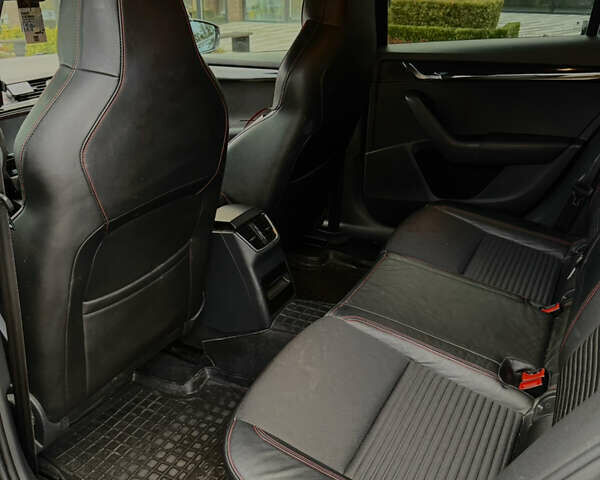 Черный Шкода Октавия, объемом двигателя 1.97 л и пробегом 318 тыс. км за 13000 $, фото 27 на Automoto.ua