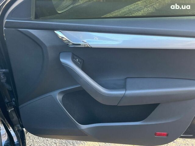 Черный Шкода Октавия, объемом двигателя 1.6 л и пробегом 227 тыс. км за 12790 $, фото 28 на Automoto.ua