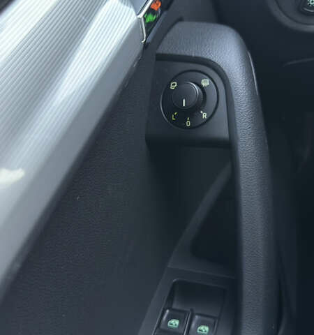 Черный Шкода Октавия, объемом двигателя 1.6 л и пробегом 275 тыс. км за 12450 $, фото 39 на Automoto.ua