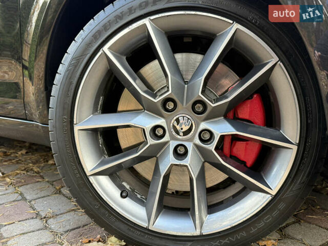 Шкода Октавія 2015 у Дрогобичі на Automoto.ua Чорний Шкода Октавія, об'ємом двигуна 2 л та пробігом 220 тис. км за 14699 $, фото 14 на Automoto.ua