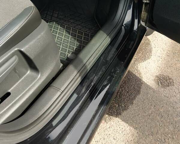 Черный Шкода Октавия, объемом двигателя 1.6 л и пробегом 280 тыс. км за 11000 $, фото 60 на Automoto.ua