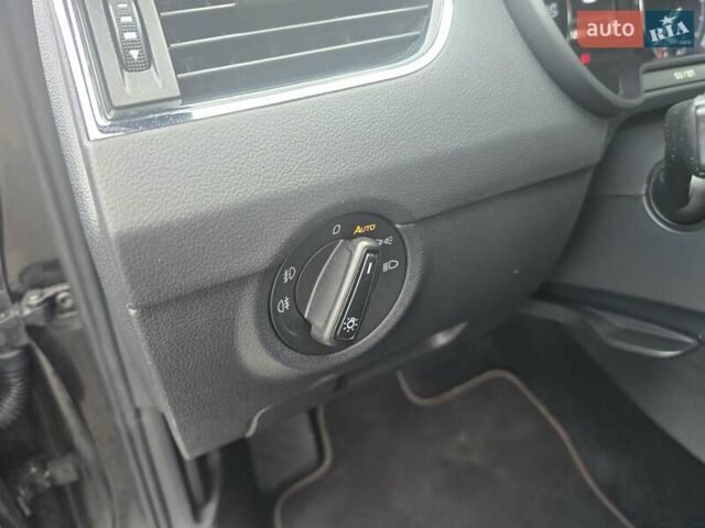 Черный Шкода Октавия, объемом двигателя 2 л и пробегом 212 тыс. км за 16599 $, фото 32 на Automoto.ua