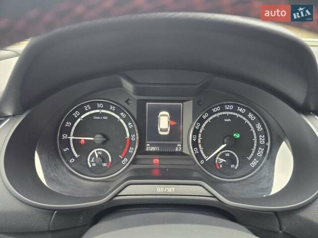 Черный Шкода Октавия, объемом двигателя 2 л и пробегом 212 тыс. км за 16599 $, фото 59 на Automoto.ua