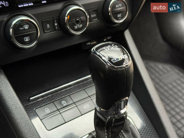 Шкода Октавія 2015 у Дрогобичі на Automoto.ua Чорний Шкода Октавія, об'ємом двигуна 2 л та пробігом 220 тис. км за 14699 $, фото 115 на Automoto.ua