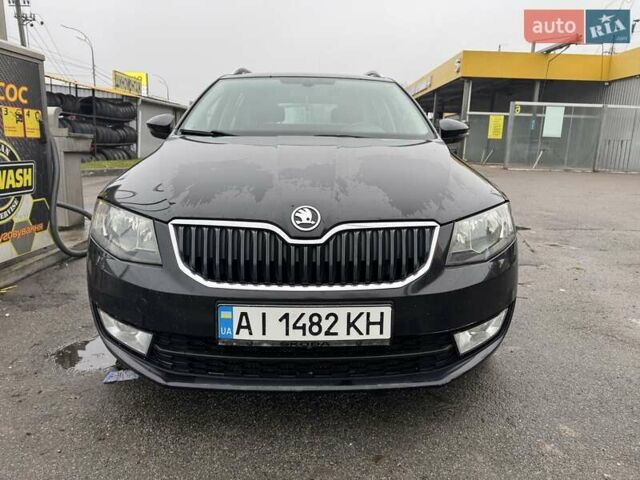 Чорний Шкода Октавія, об'ємом двигуна 1.6 л та пробігом 245 тис. км за 11500 $, фото 1 на Automoto.ua