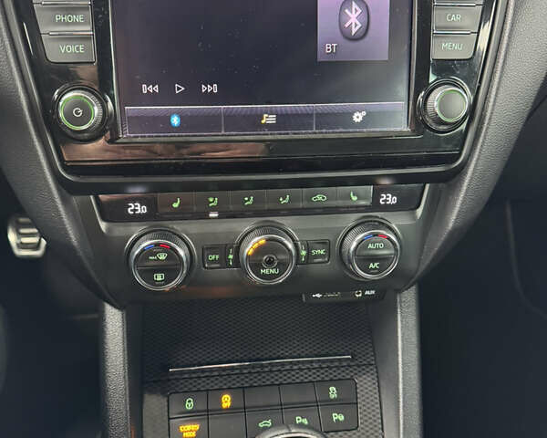 Чорний Шкода Октавія, об'ємом двигуна 1.98 л та пробігом 187 тис. км за 13700 $, фото 32 на Automoto.ua