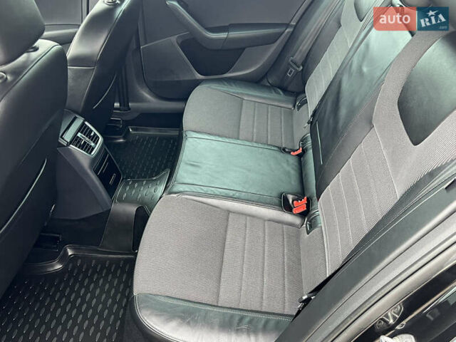 Шкода Октавия 2015 в Червонограде на Automoto.ua Черный Шкода Октавия, объемом двигателя 1.97 л и пробегом 246 тыс. км за 14135 $, фото 19 на Automoto.ua