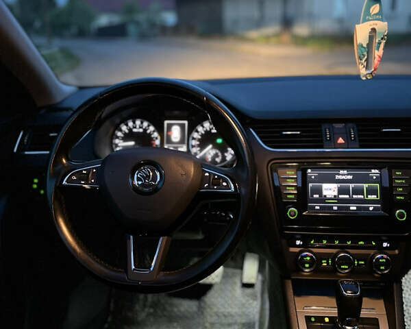 Чорний Шкода Октавія, об'ємом двигуна 1.6 л та пробігом 252 тис. км за 11599 $, фото 2 на Automoto.ua