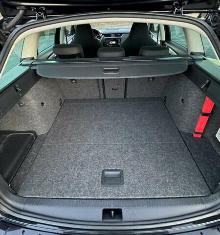 Черный Шкода Октавия, объемом двигателя 1.6 л и пробегом 275 тыс. км за 12450 $, фото 13 на Automoto.ua