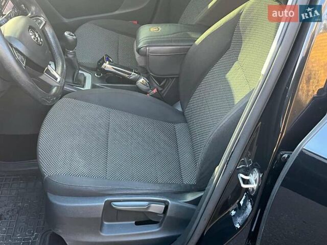 Черный Шкода Октавия, объемом двигателя 1.6 л и пробегом 227 тыс. км за 12790 $, фото 22 на Automoto.ua