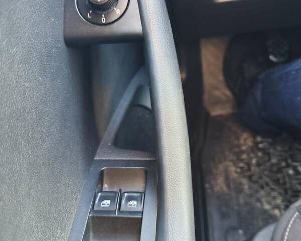 Чорний Шкода Октавія, об'ємом двигуна 1.6 л та пробігом 260 тис. км за 11300 $, фото 47 на Automoto.ua