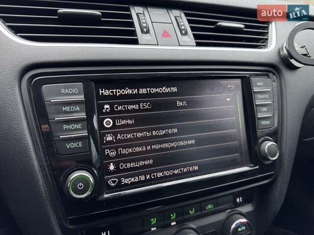 Черный Шкода Октавия, объемом двигателя 1.6 л и пробегом 278 тыс. км за 10600 $, фото 22 на Automoto.ua