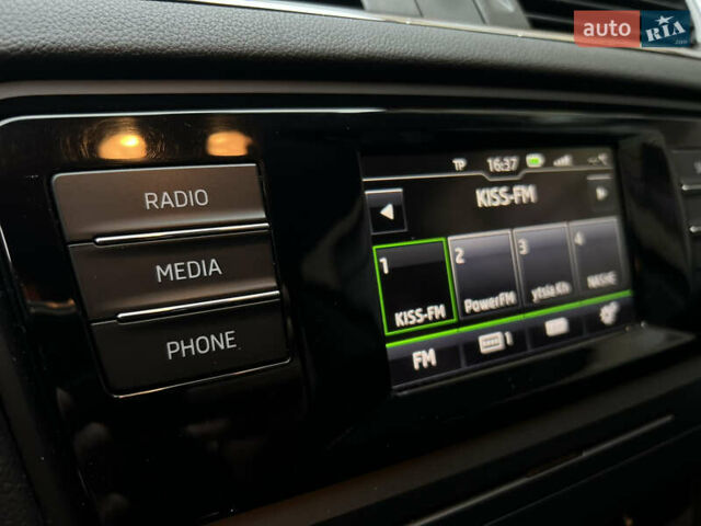 Шкода Октавия 2015 в Харькове на Automoto.ua Черный Шкода Октавия, объемом двигателя 1.6 л и пробегом 254 тыс. км за 11500 $, фото 26 на Automoto.ua