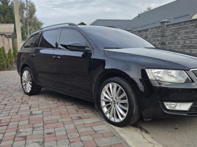 Черный Шкода Октавия, объемом двигателя 1.6 л и пробегом 250 тыс. км за 10500 $, фото 4 на Automoto.ua