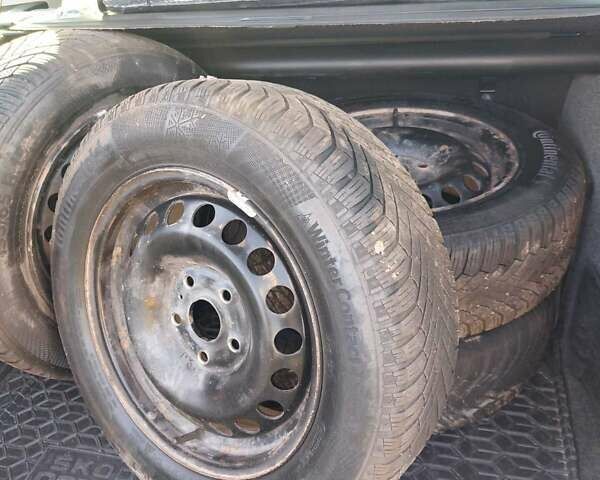 Черный Шкода Октавия, объемом двигателя 1.6 л и пробегом 245 тыс. км за 11000 $, фото 10 на Automoto.ua