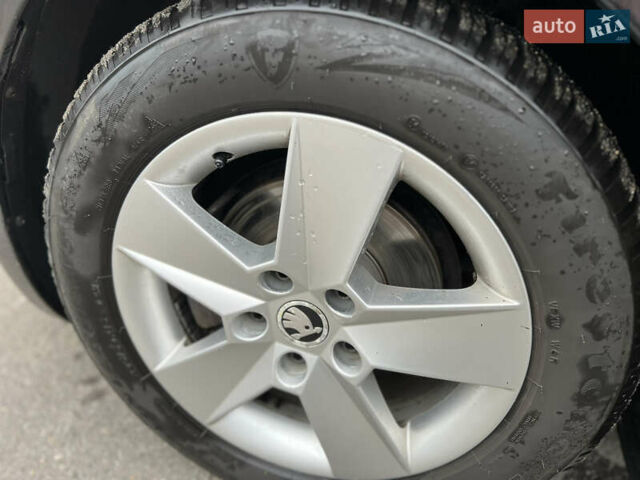 Шкода Октавия 2015 в Харькове на Automoto.ua Черный Шкода Октавия, объемом двигателя 1.6 л и пробегом 254 тыс. км за 11500 $, фото 18 на Automoto.ua