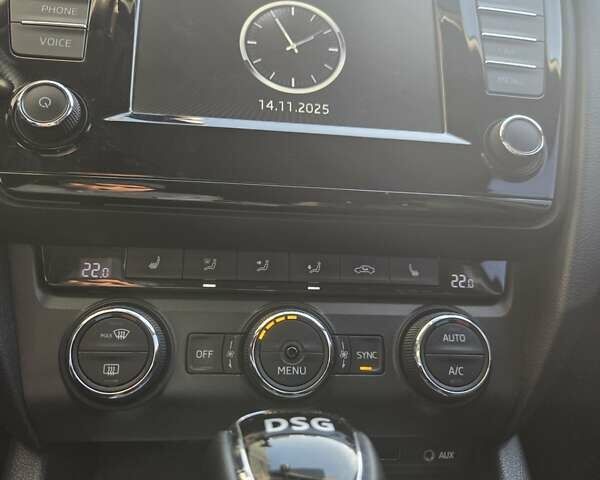 Черный Шкода Октавия, объемом двигателя 1.97 л и пробегом 231 тыс. км за 14500 $, фото 10 на Automoto.ua